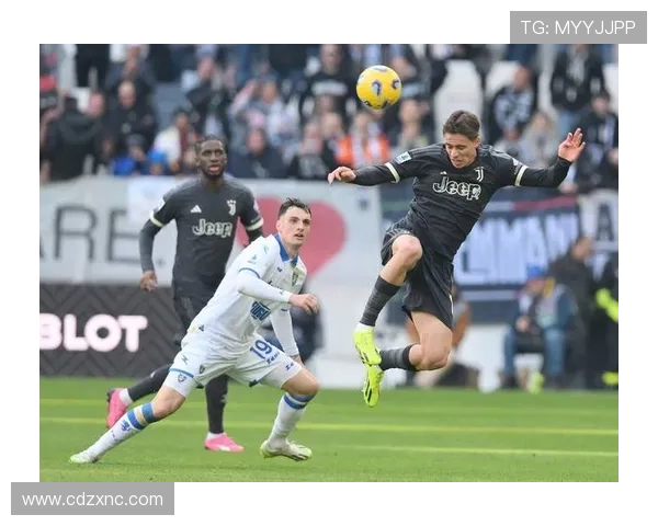 弗罗西诺内足球俱乐部发展历程与意甲挑战的全面分析 弗罗西诺内足球俱乐部发展历程与意甲挑战的全面分析