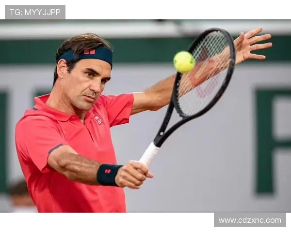 网球巨星费德勒宣布重返赛场震撼回归