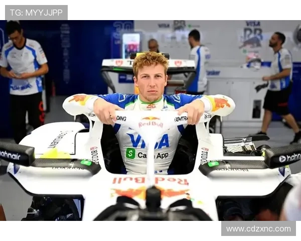 F1赛季激烈角逐 新兴车队挑战传统强队成绩再创新高