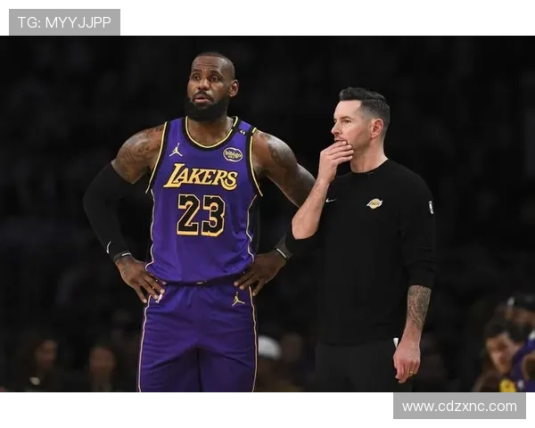 《詹姆斯伤情持续恢复 湖人队力求在新赛季中迎来全面反弹》 《詹姆斯伤情持续恢复 湖人队力求在新赛季中迎来全面反弹》