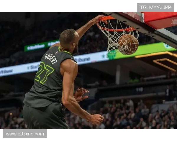 NBA赛季前瞻：球员交易震动联盟，球队阵容大变动谁能笑到最后